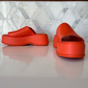 Sorel Size 8 Orange Platform Block Heel Chunky Sole Slide Mule Strap Dayspring